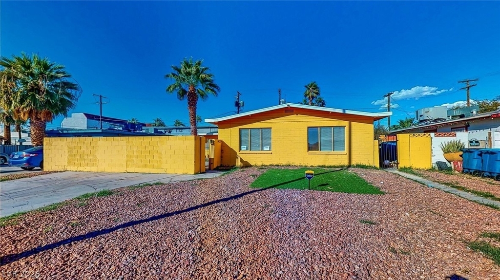1302 Rexford Place - Photo 1