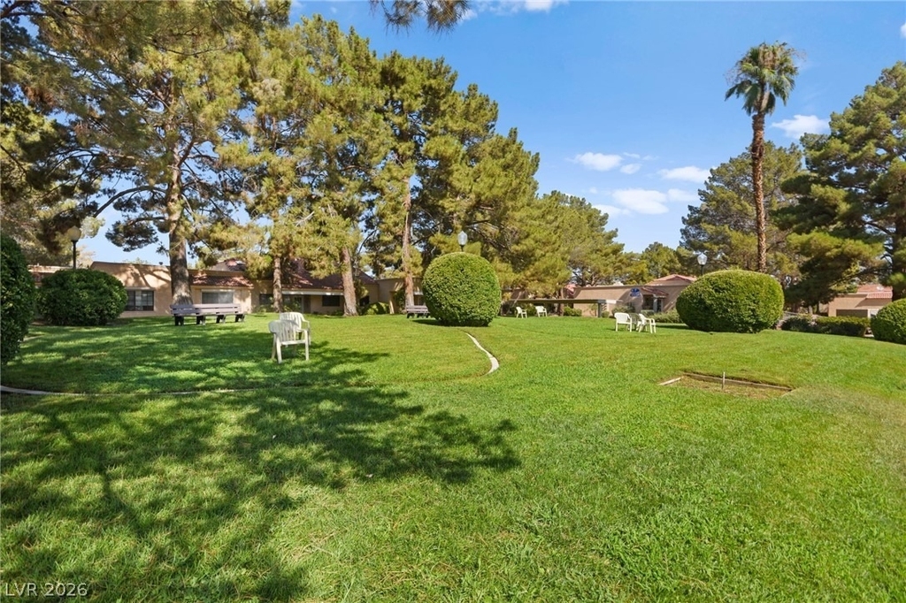2851 S Valley View Boulevard - Photo 44