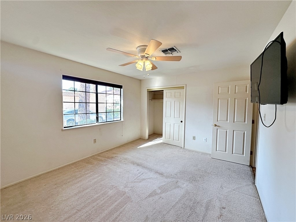 2851 S Valley View Boulevard - Photo 15