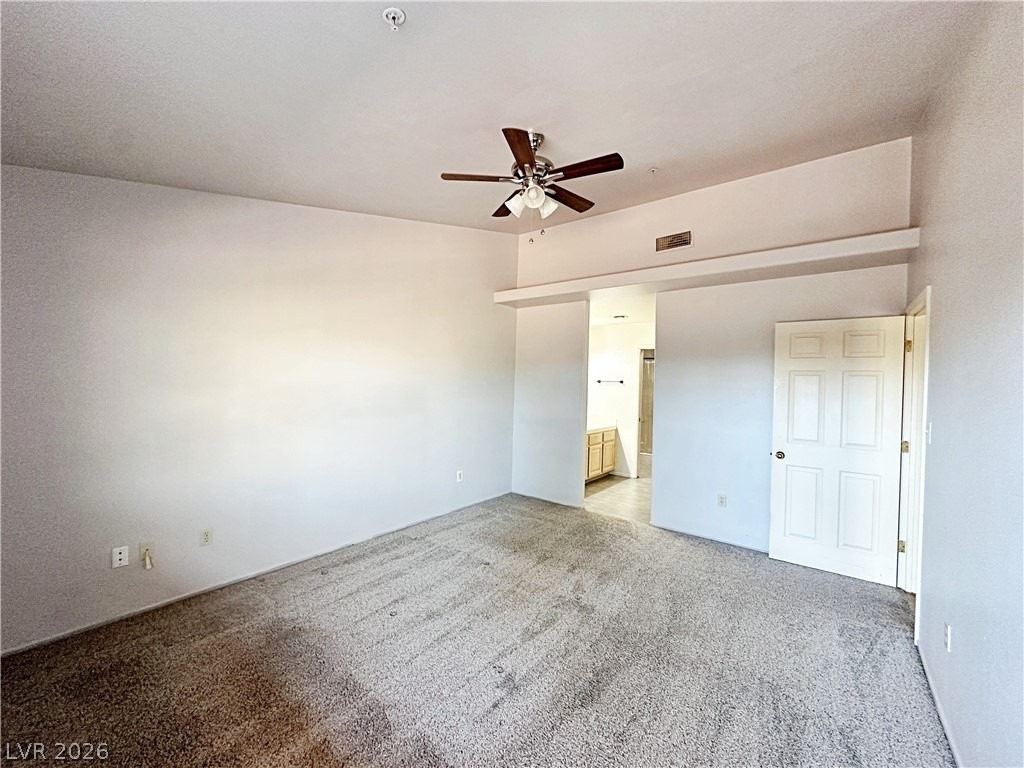 2851 S Valley View Boulevard - Photo 20