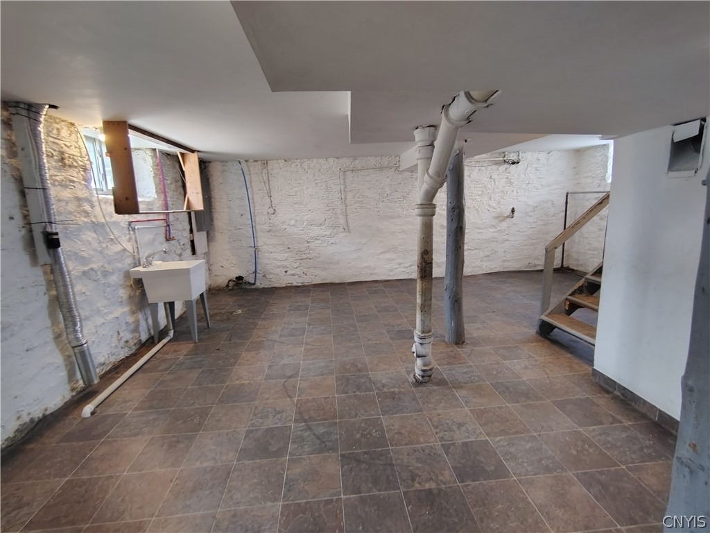 2331 Midland Avenue - Photo 17