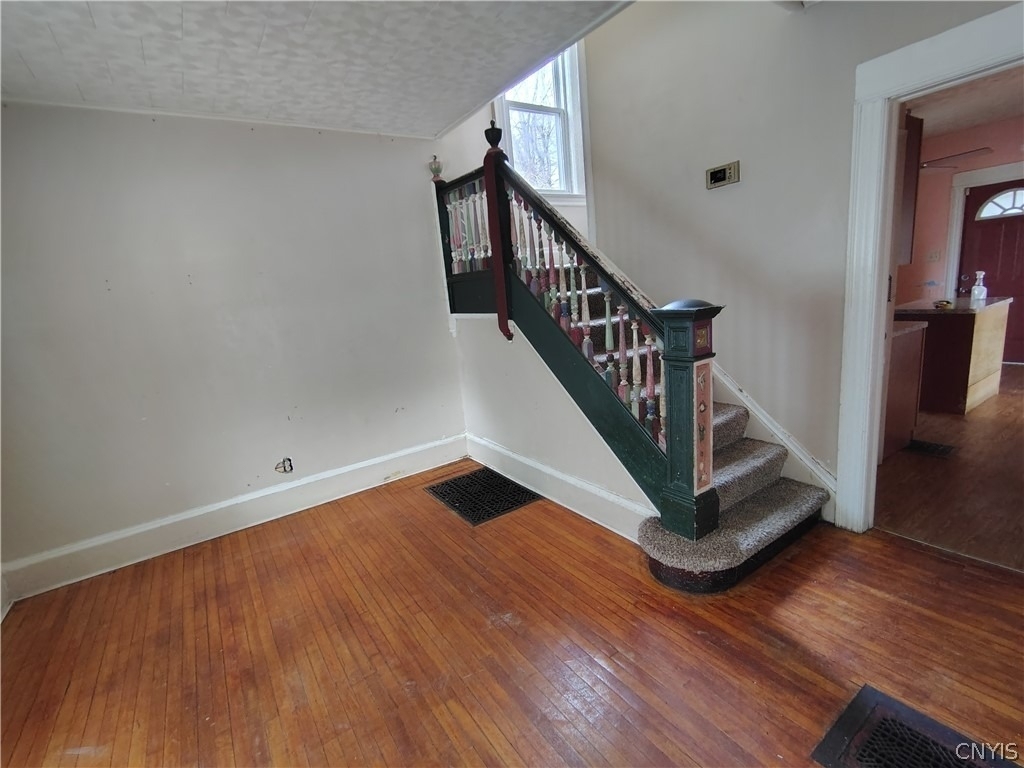 2331 Midland Avenue - Photo 8