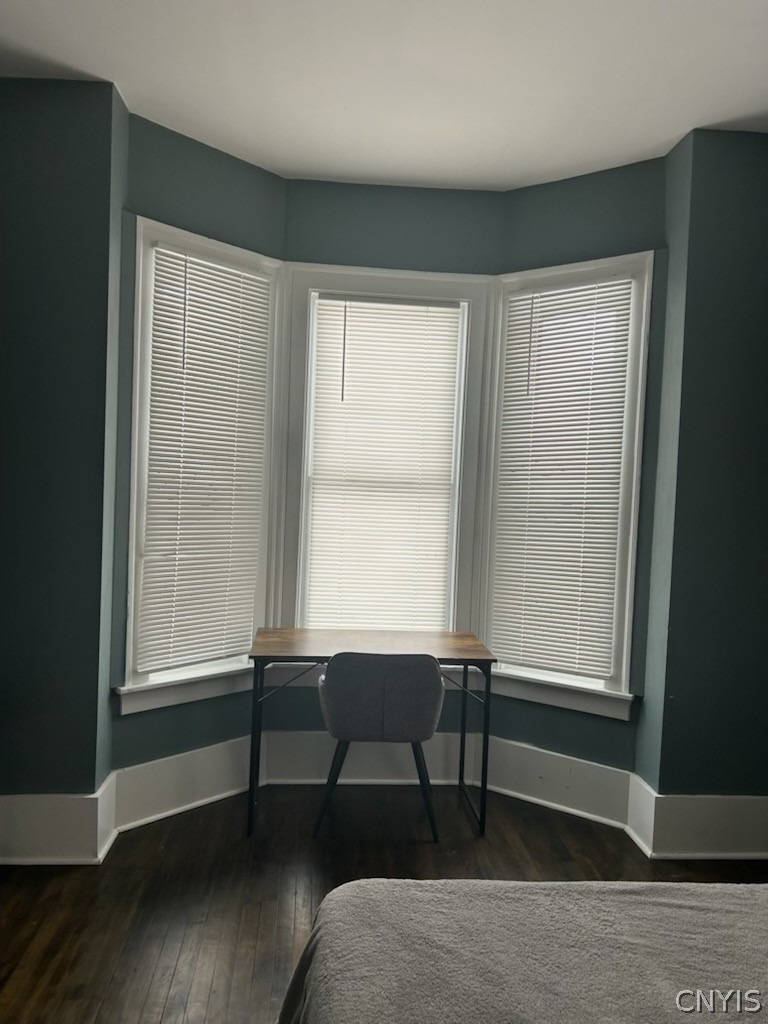942 Euclid Avenue - Photo 2