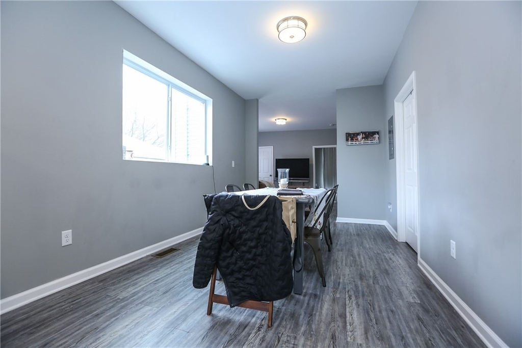 36 Tracy Street - Photo 10