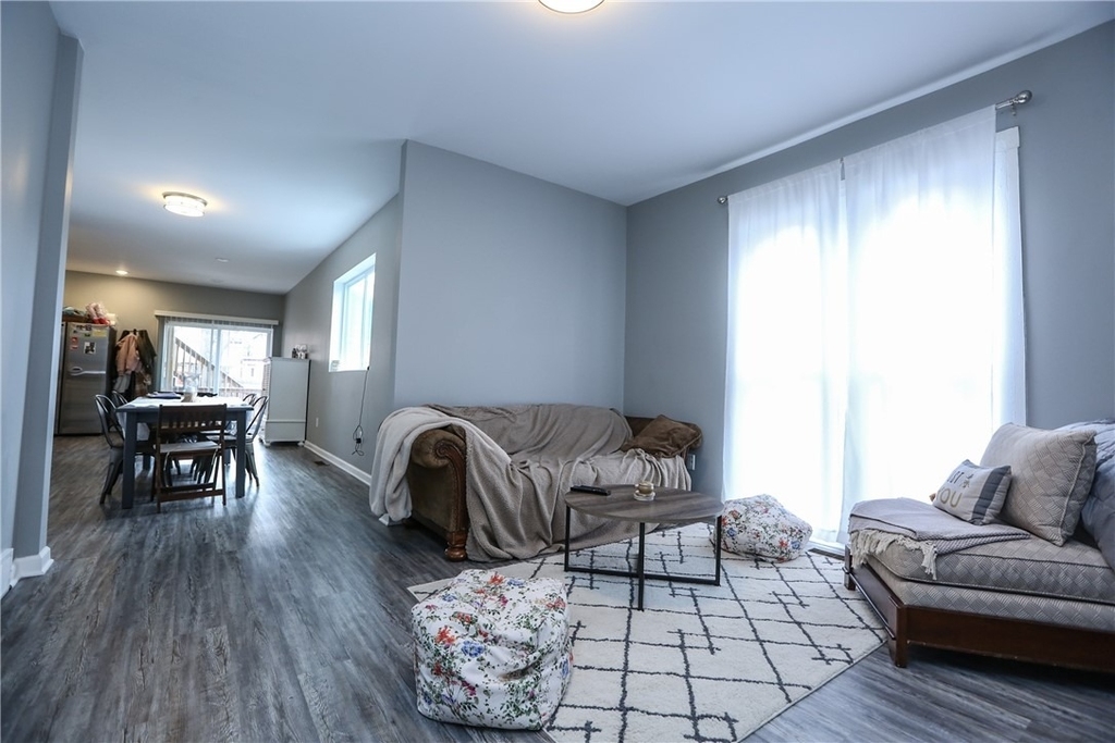 36 Tracy Street - Photo 7
