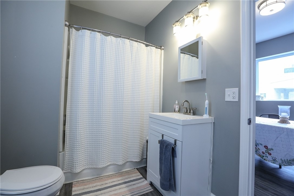 36 Tracy Street - Photo 18
