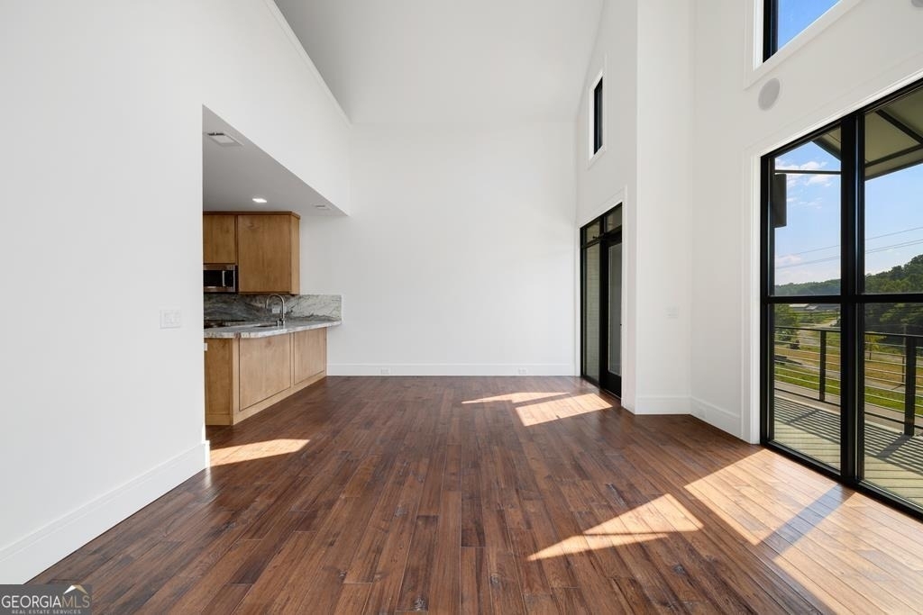 1281 E Main Street - Photo 5