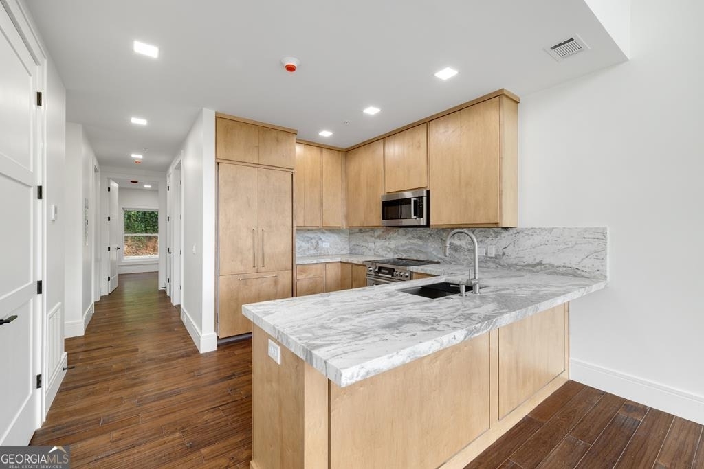 1281 E Main Street - Photo 2
