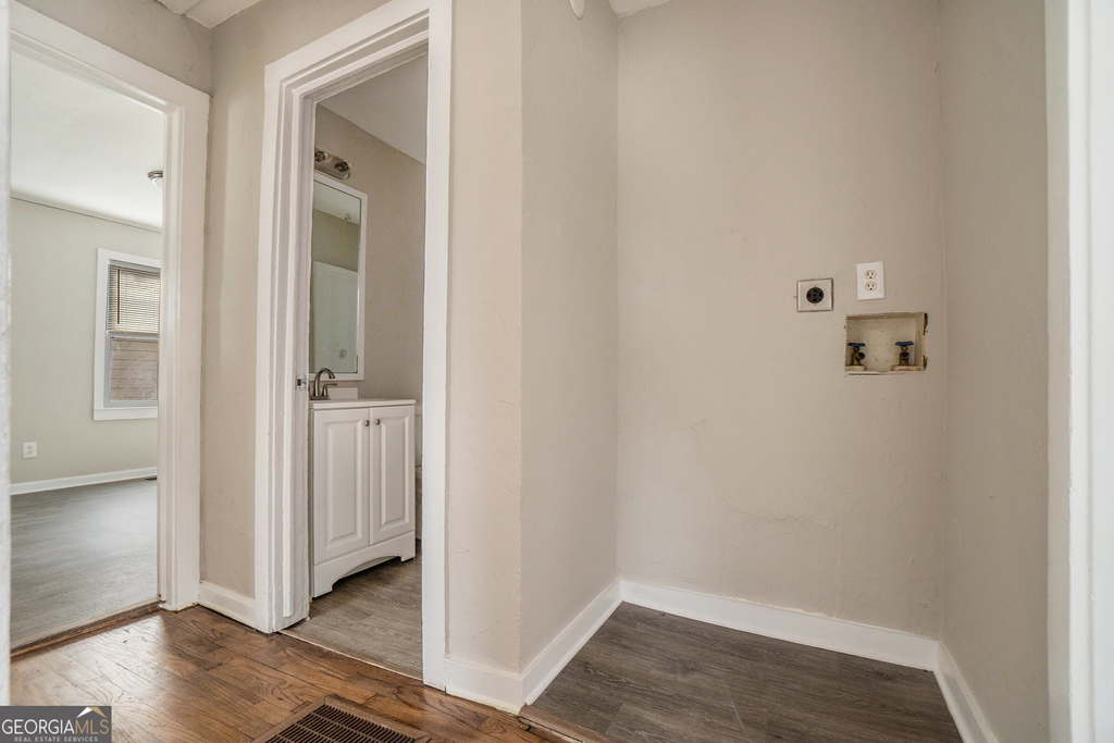 973 Lawton Street Sw - Photo 14