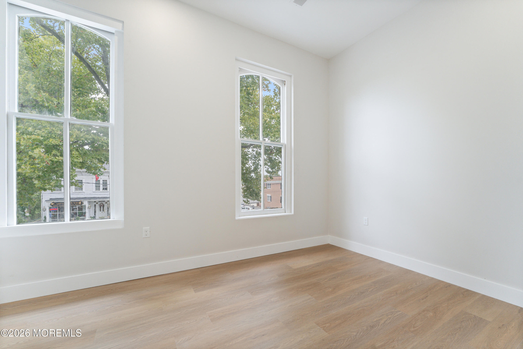 64 W Main Street - Photo 5