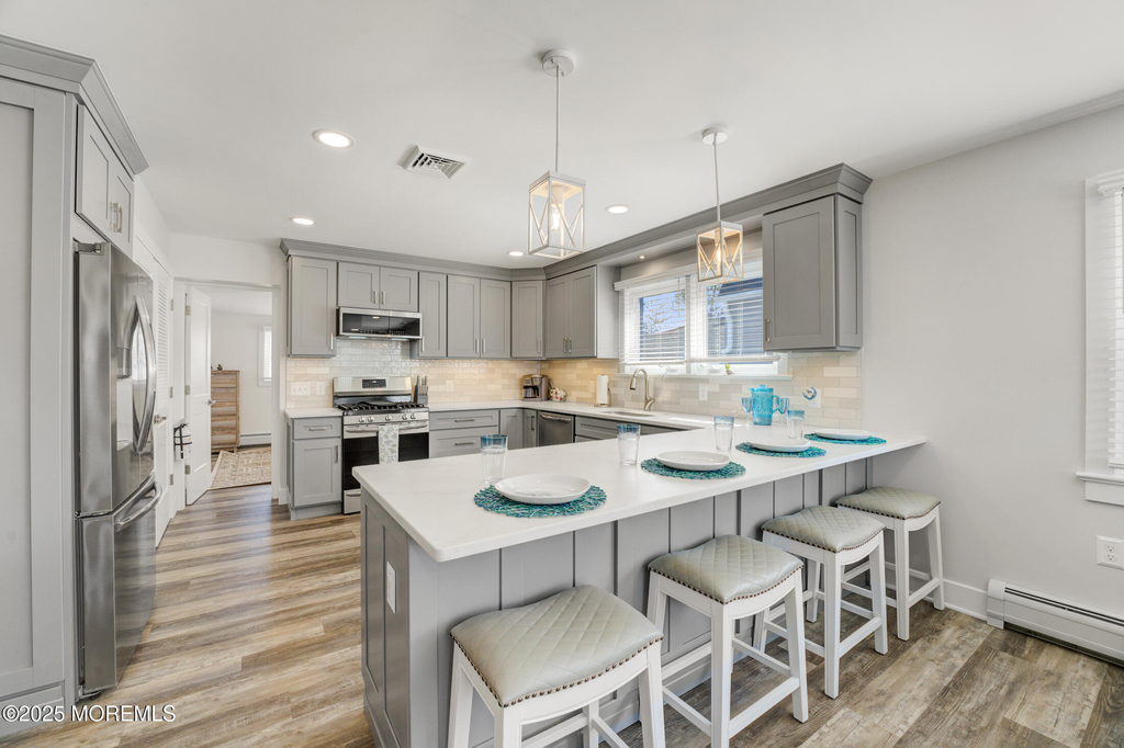 307 Asbury Avenue - Photo 5
