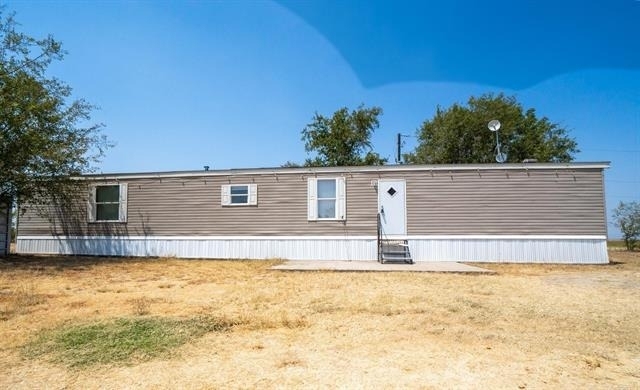 11621 Annandale Road - Photo 1