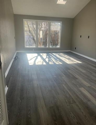 3012 Barrington Court - Photo 3