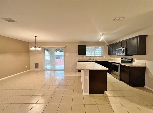 9925 Amaryllis Lane - Photo 4