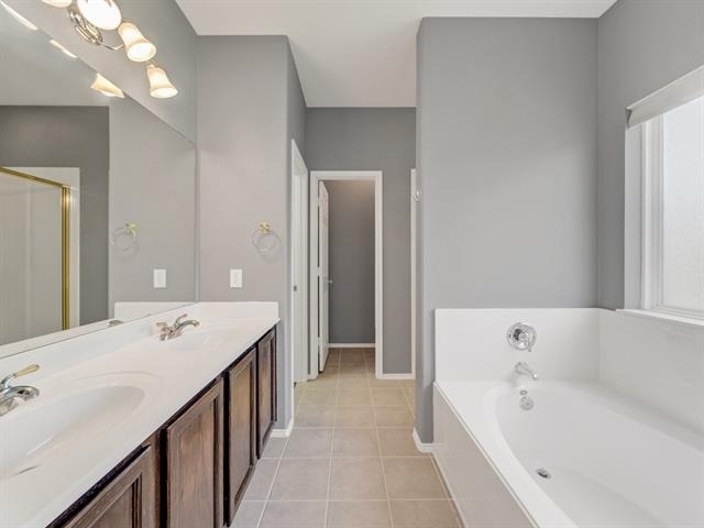 8162 Robertson Drive - Photo 24