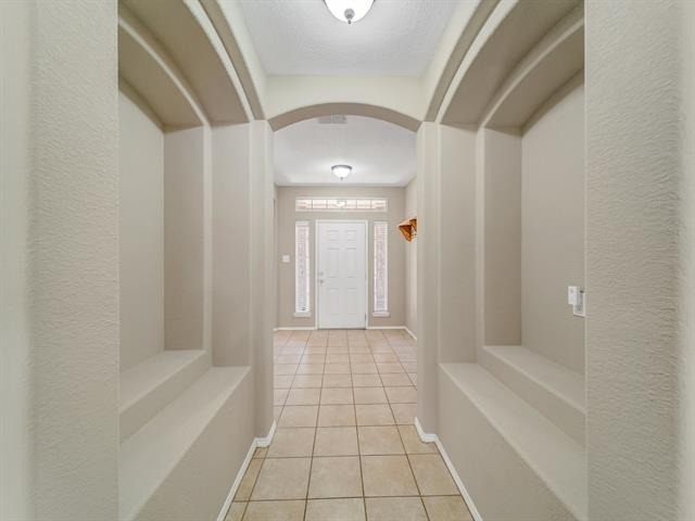 8162 Robertson Drive - Photo 4