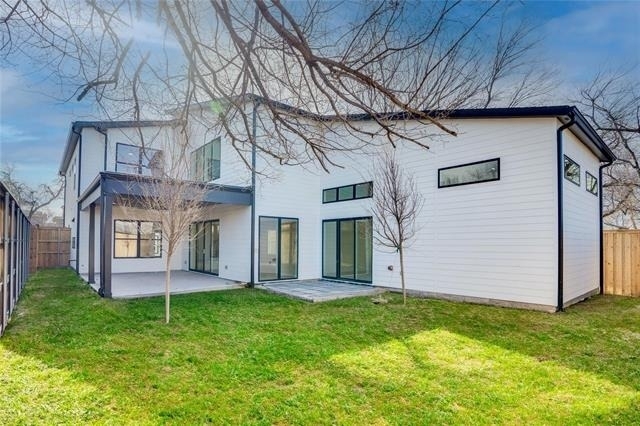 3611 S Versailles Avenue - Photo 29