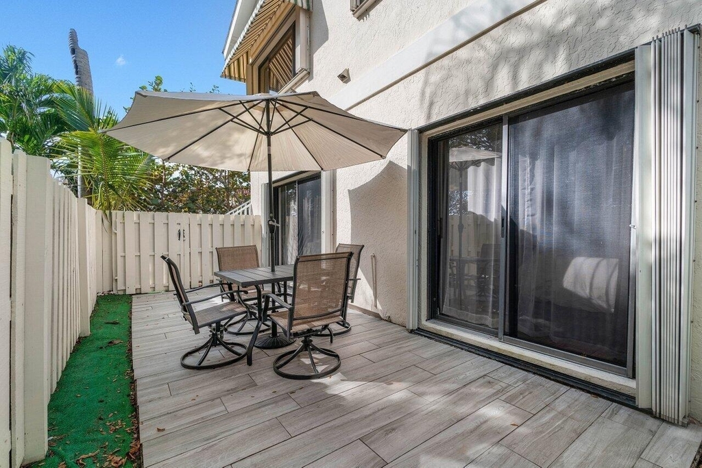 820 Bella Vista Court S - Photo 14