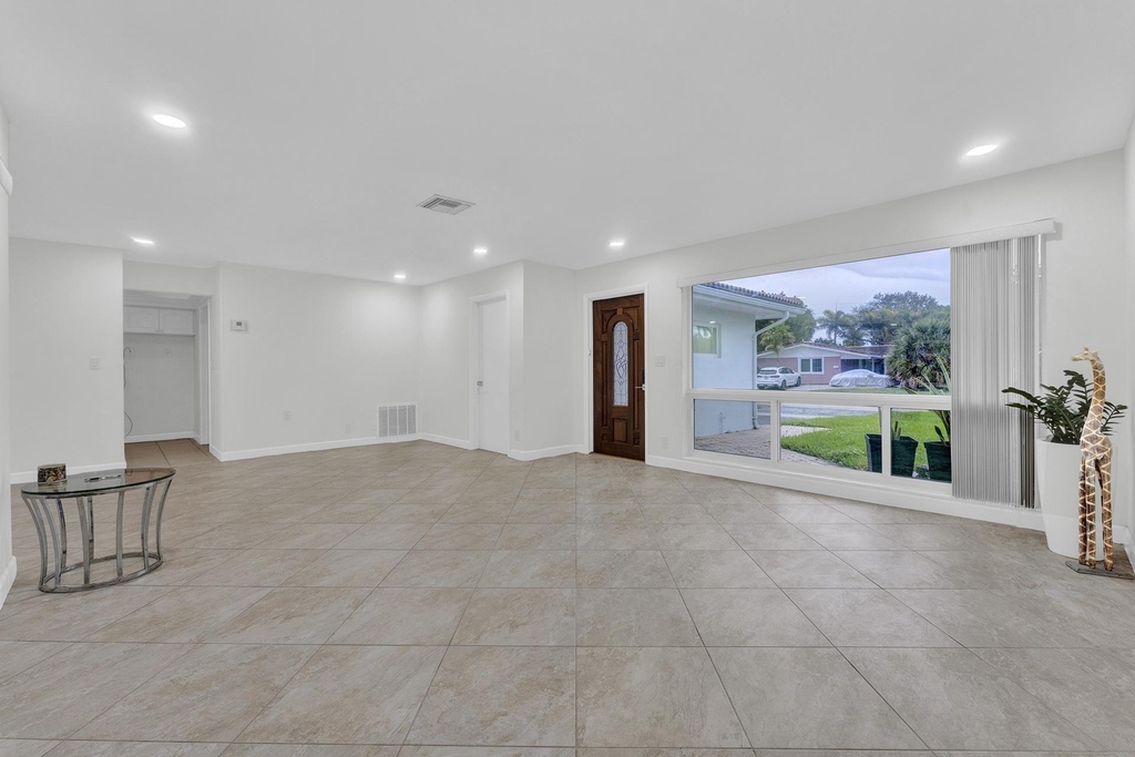 5921 Ne 15th Avenue - Photo 19