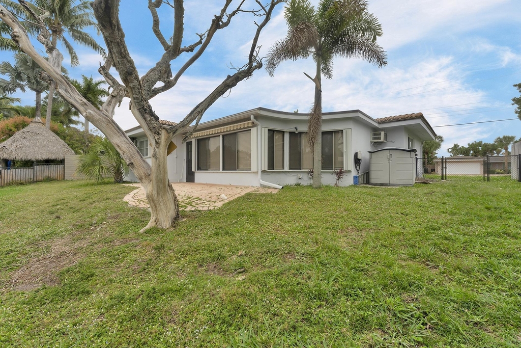 5921 Ne 15th Avenue - Photo 29