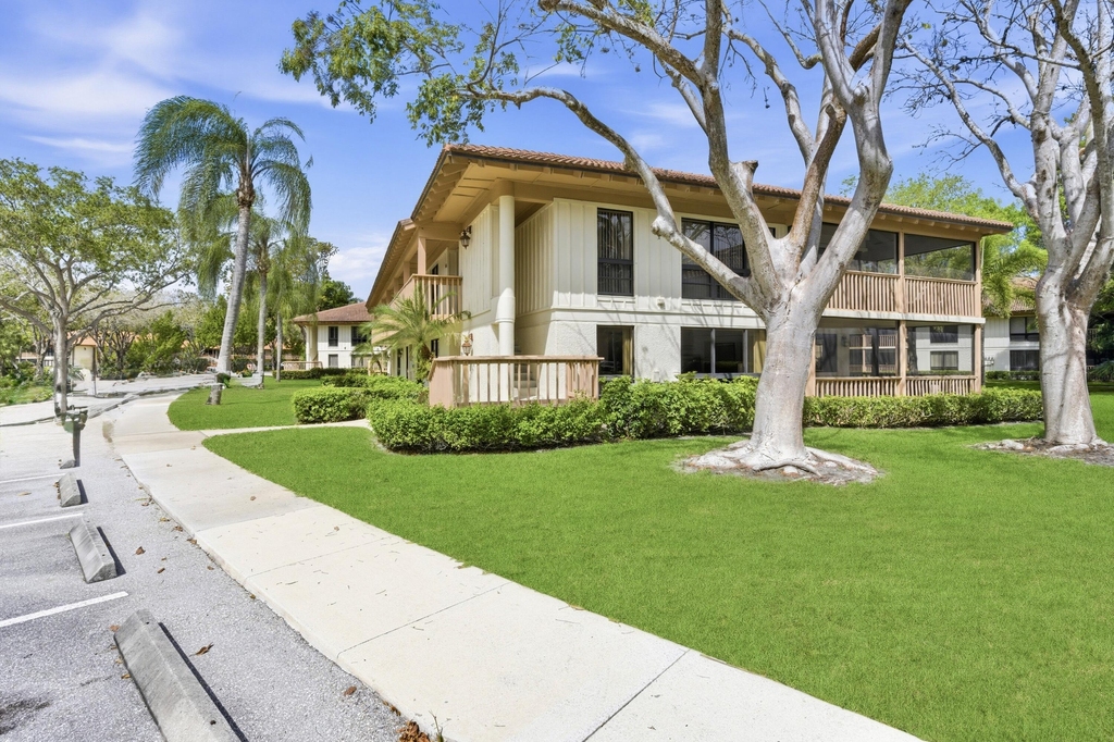 137 Brackenwood Road - Photo 29