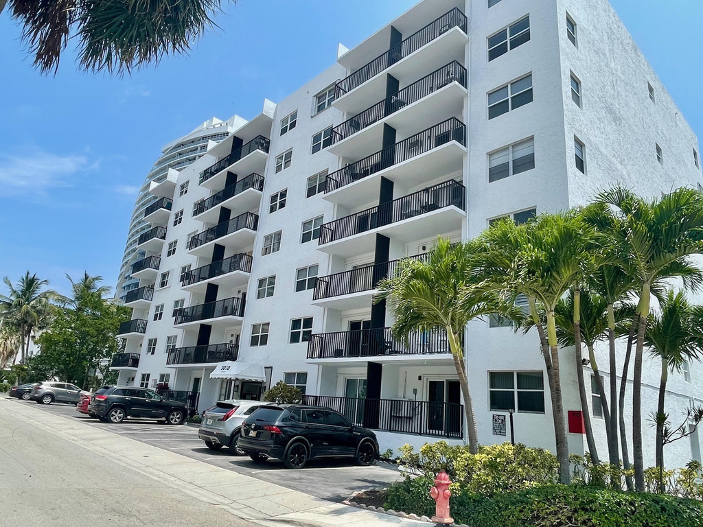 3000 Riomar Street - Photo 11