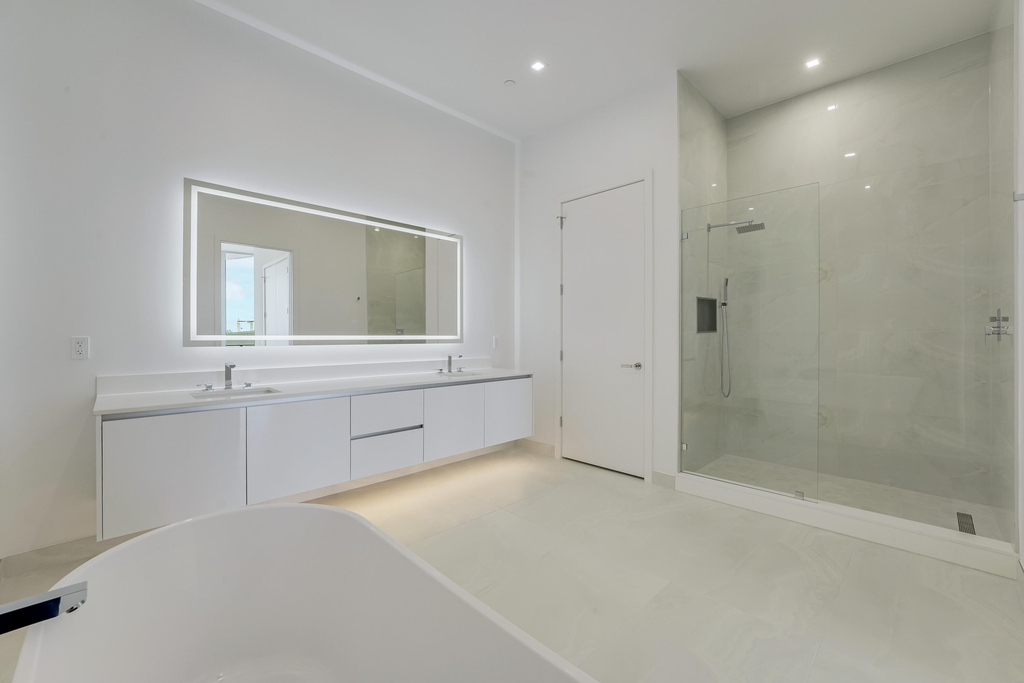 220 Lake Shore Drive - Photo 54
