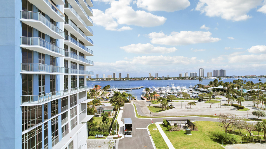 220 Lake Shore Drive - Photo 33