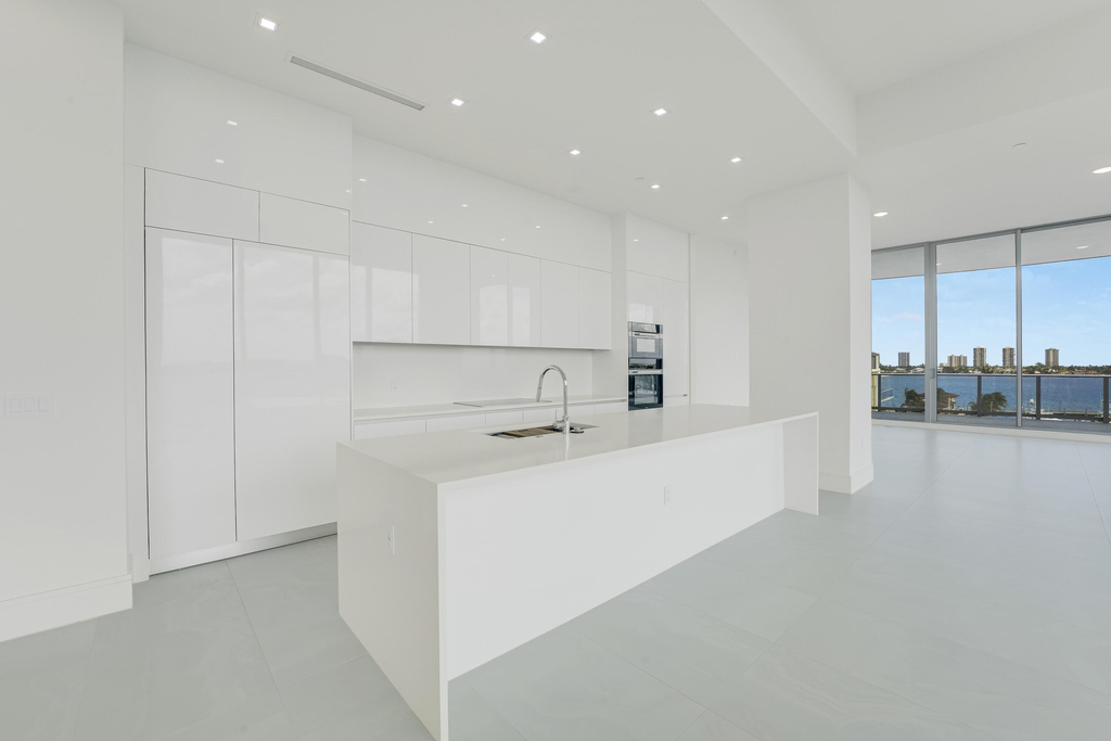 220 Lake Shore Drive - Photo 49
