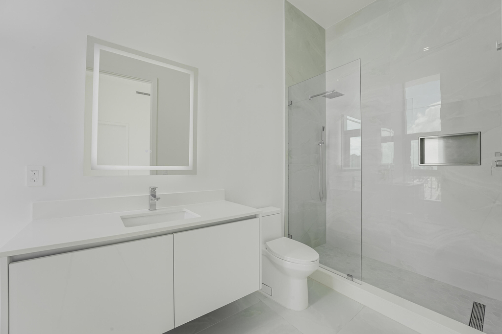 220 Lake Shore Drive - Photo 65
