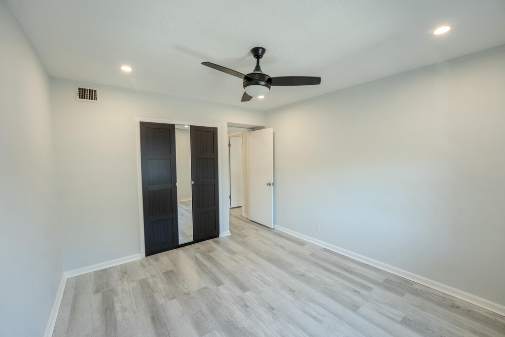 6231 Bay Club Drive - Photo 6