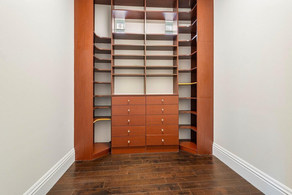 549 Ne 19th Avenue - Photo 38