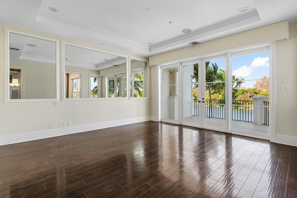549 Ne 19th Avenue - Photo 26