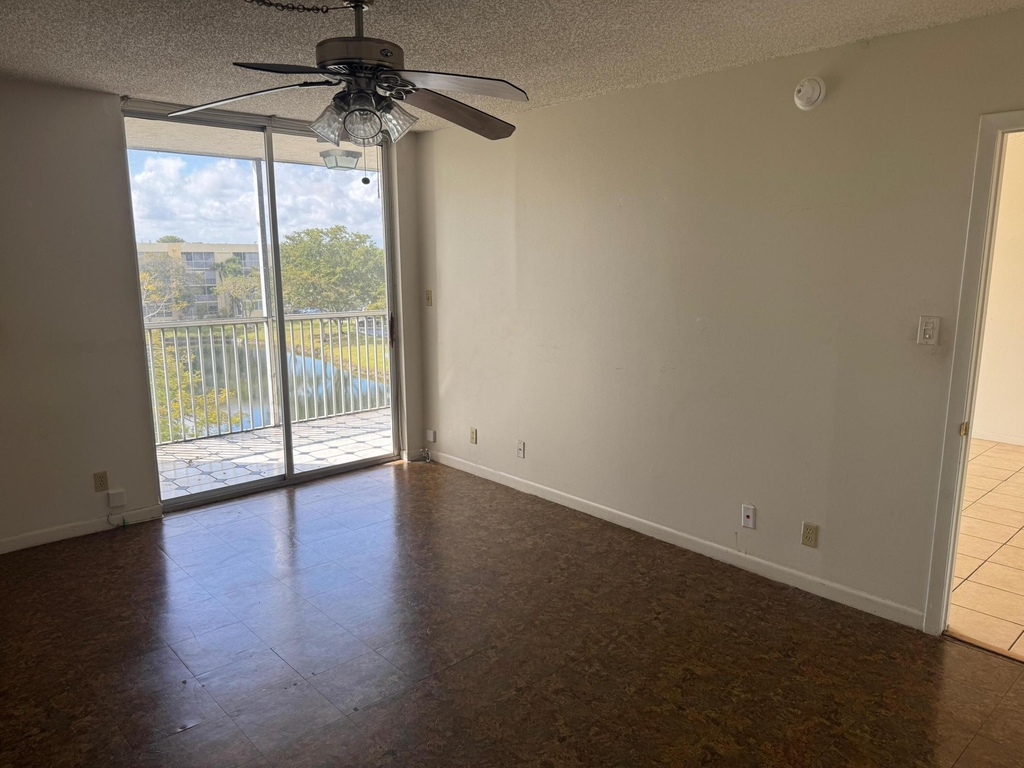 3141 Nw 47th Terrace - Photo 0