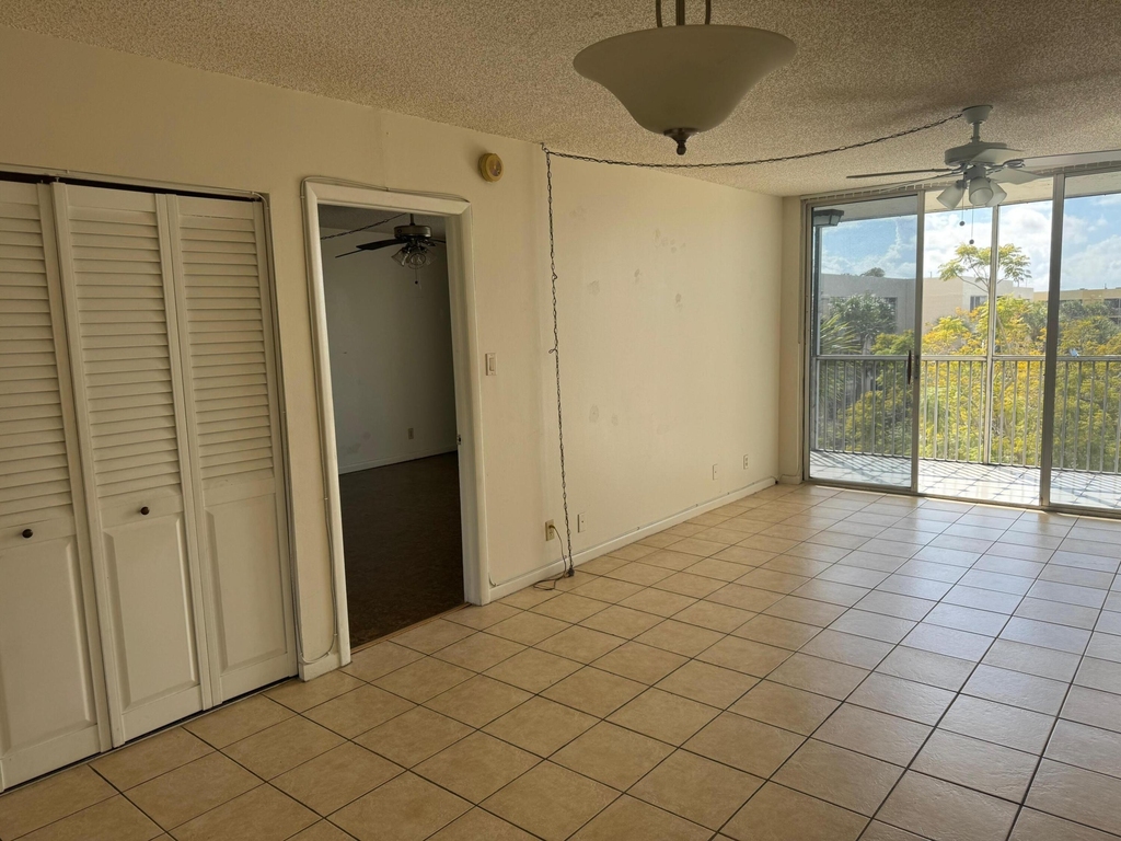 3141 Nw 47th Terrace - Photo 5