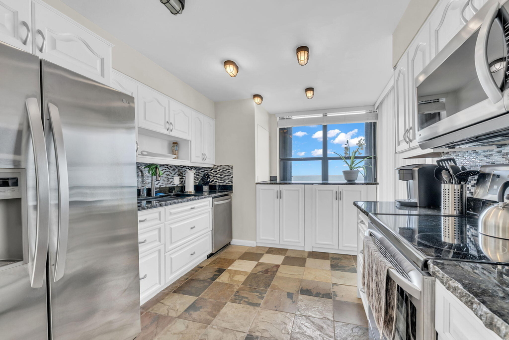 3610 S Ocean Boulevard - Photo 7