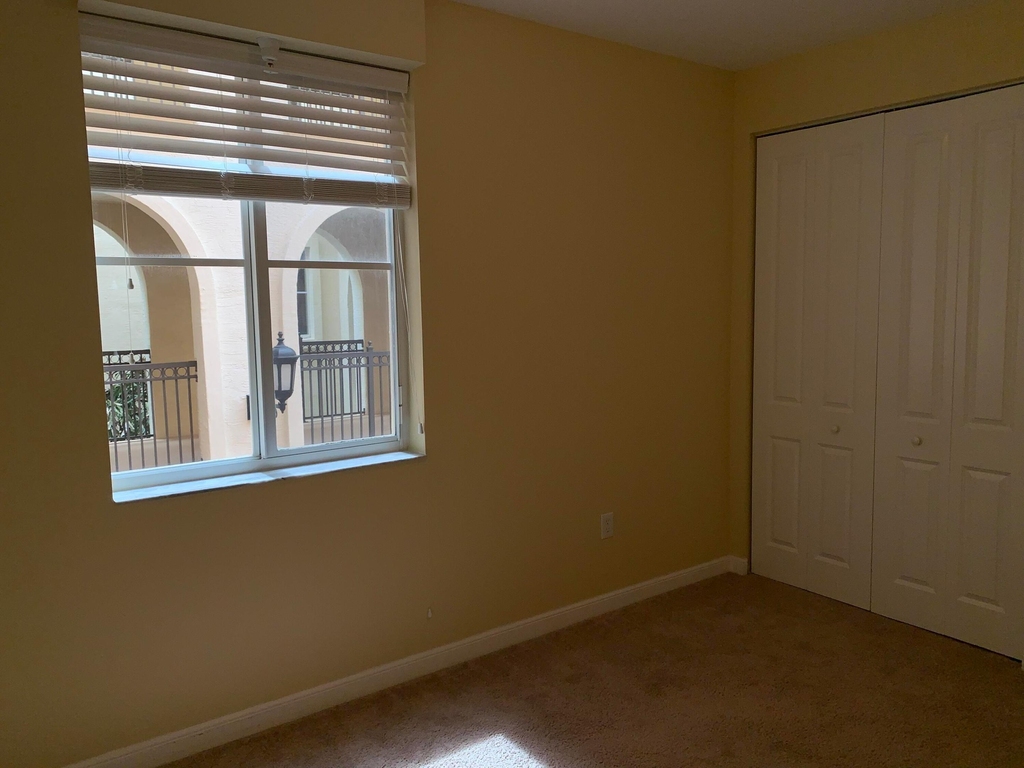 3055 Nw 126th Avenue - Photo 12