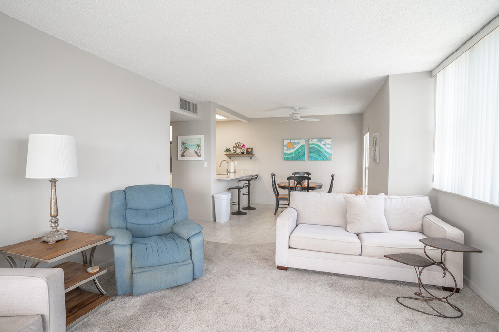 250 Ne 20th Street - Photo 10