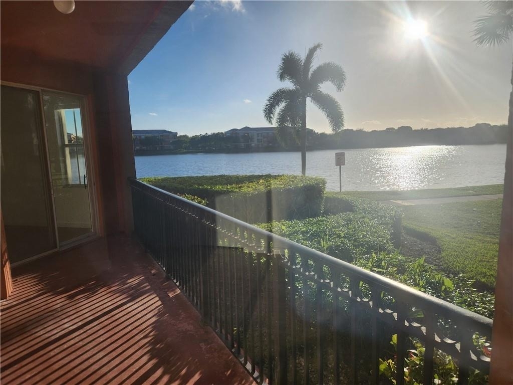 4508 Sw 160th Avenue - Photo 0