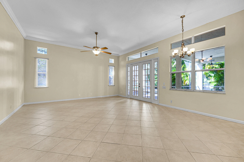 211 Nw Pleasant Grove Way - Photo 4