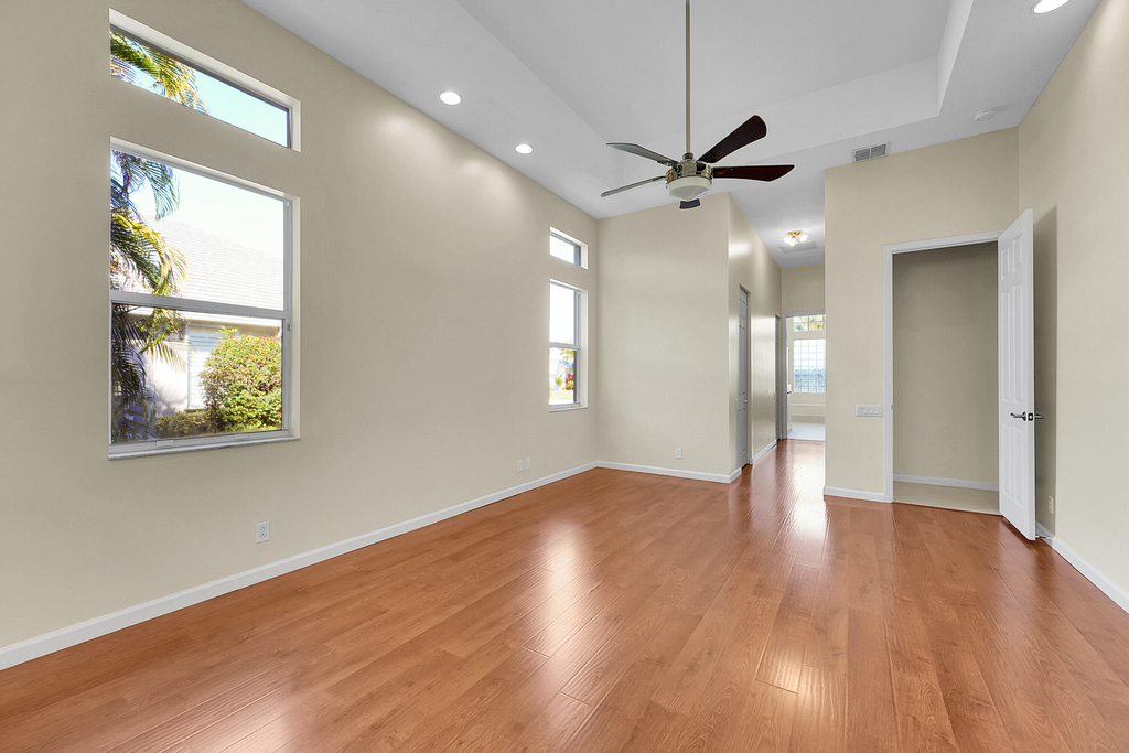 211 Nw Pleasant Grove Way - Photo 11