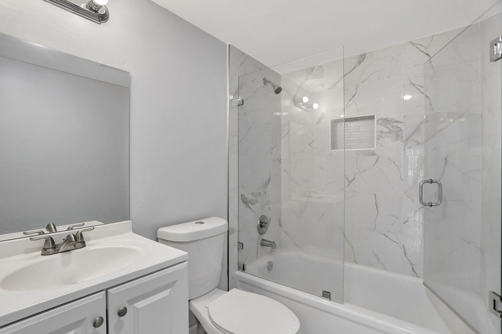 4156 Inverrary Drive - Photo 15