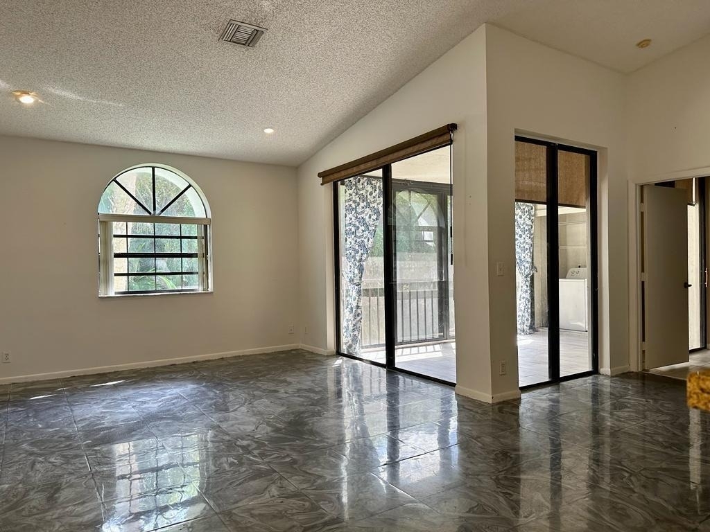 5438 Verona Drive - Photo 0