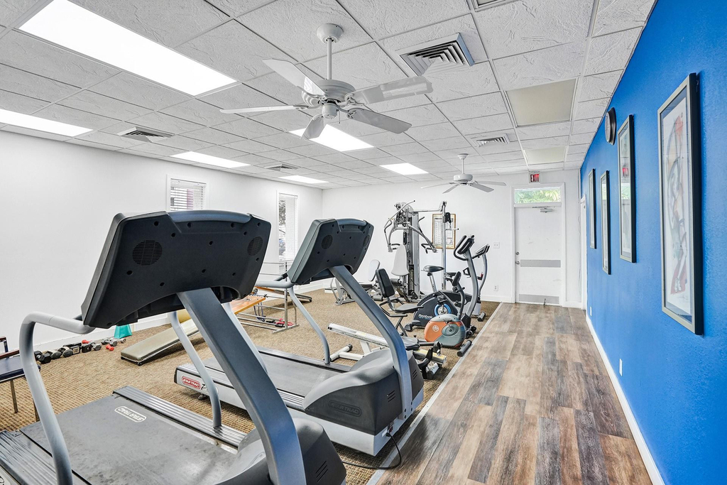 5860 Nw 44th Street - Photo 37