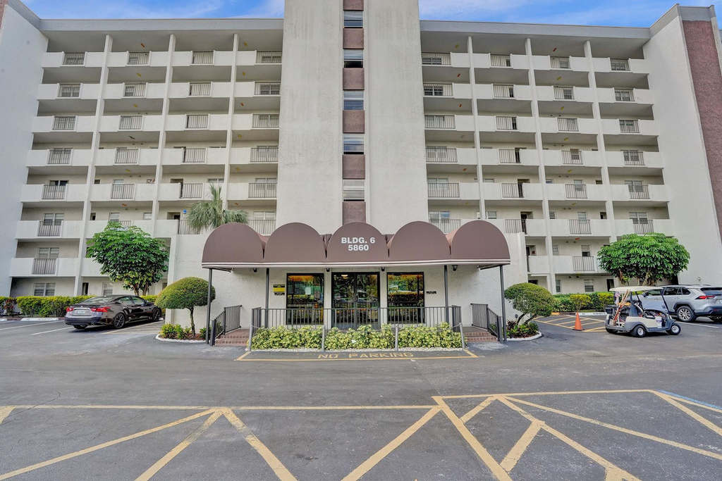 5860 Nw 44th Street - Photo 1