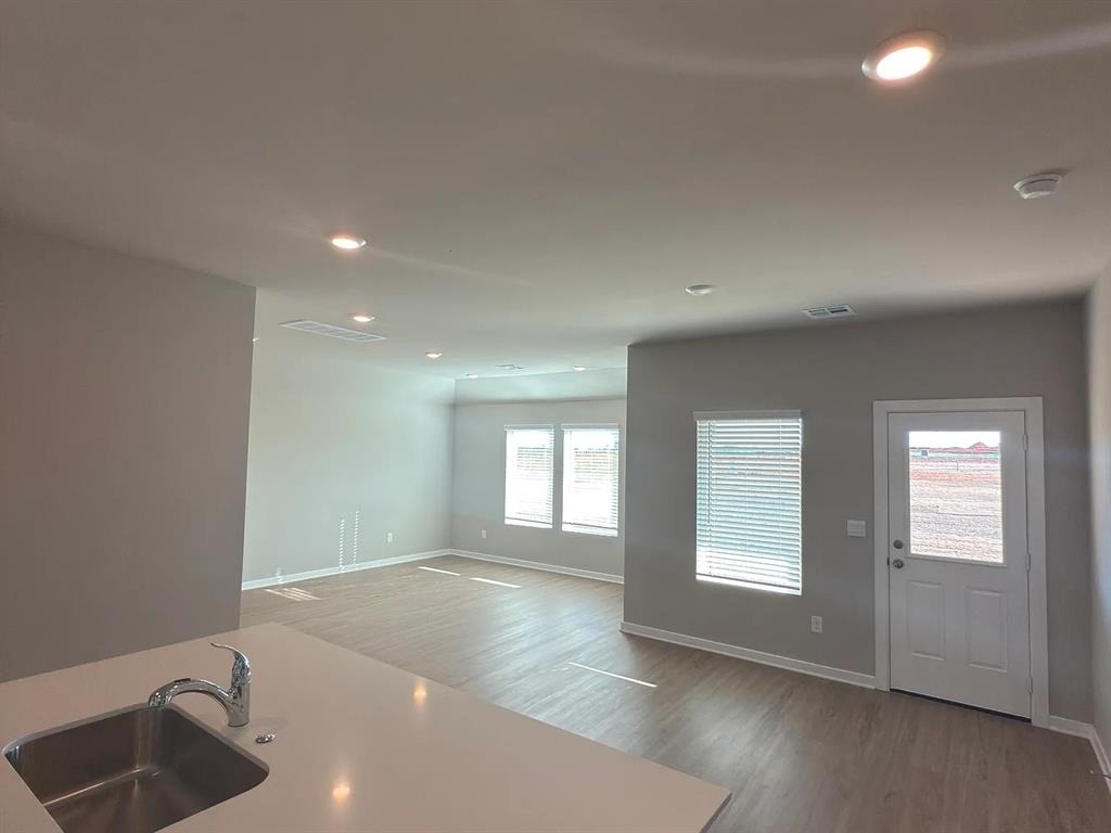 2924 Firefly Drive - Photo 4