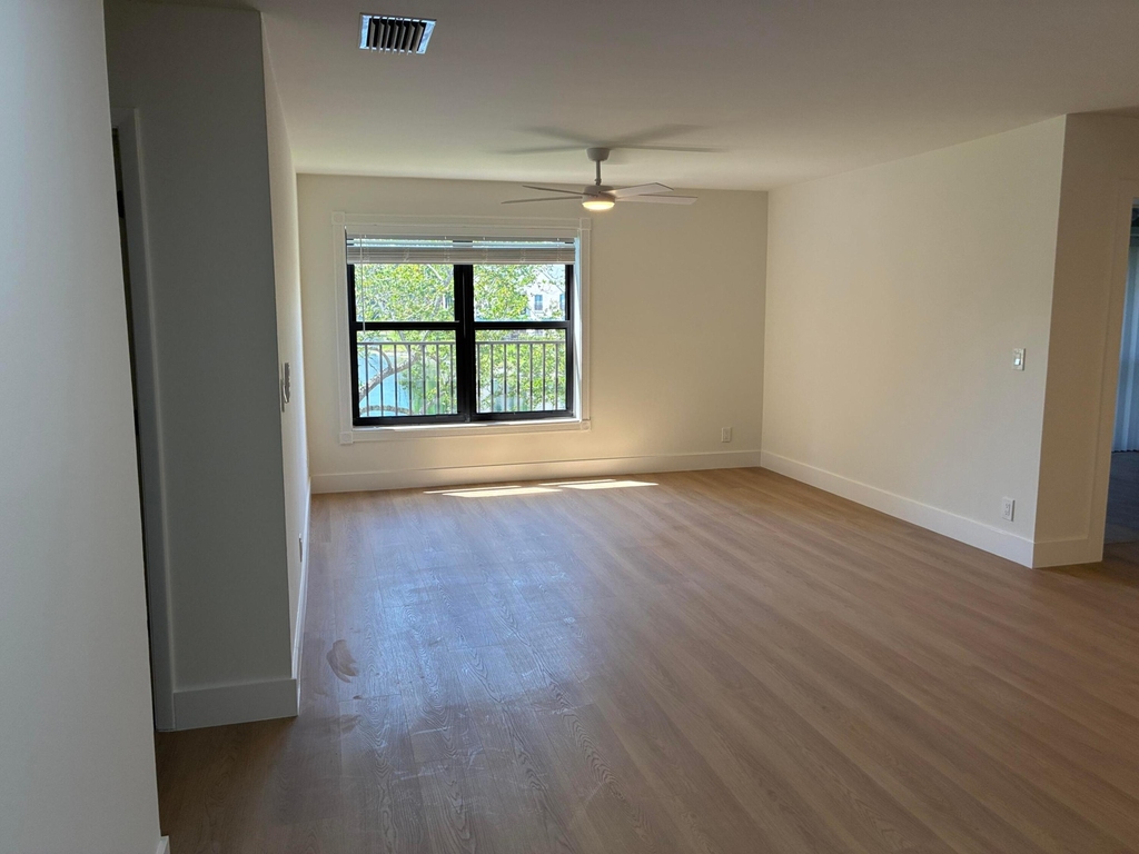 3460 Nw 47th Avenue - Photo 1
