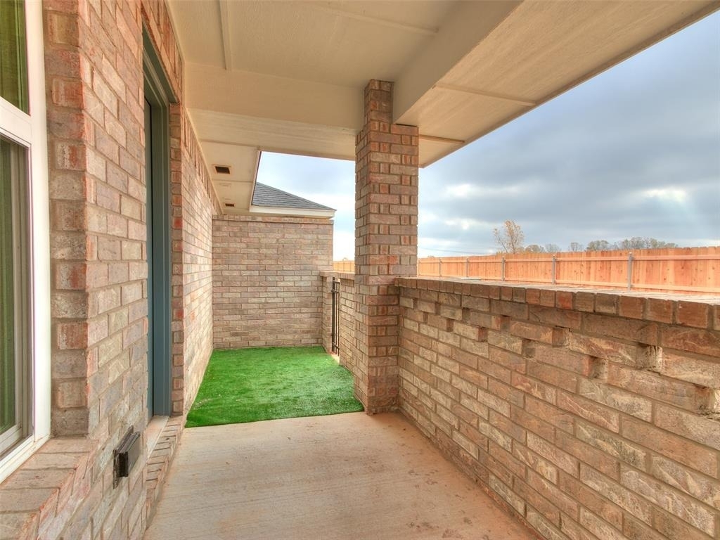 13011 Nw 3rd Court - Photo 8