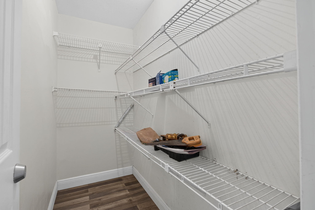220 Nw 43rd Court - Photo 15
