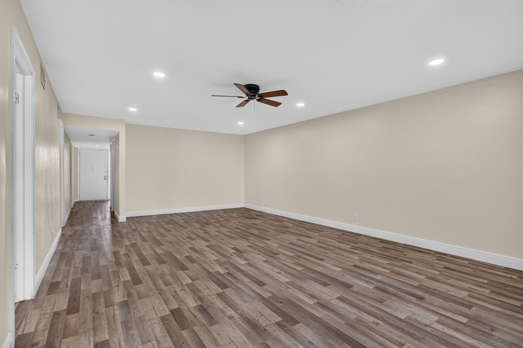 220 Nw 43rd Court - Photo 20